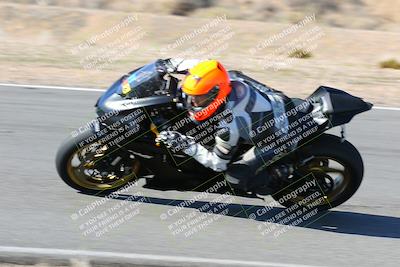 media/Feb-05-2023-Classic Track Day (Sun) [[c35aca4a42]]/Group 3/session 3 turn 13/